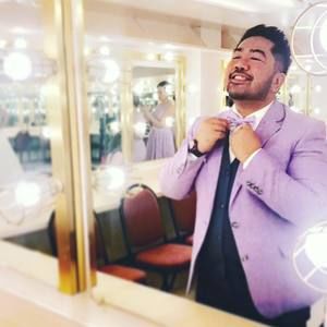 Meet your Posher, Neal